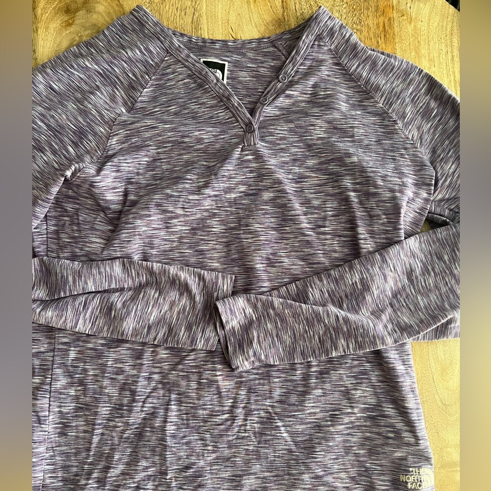 The North Face Heathered Purple Top size large